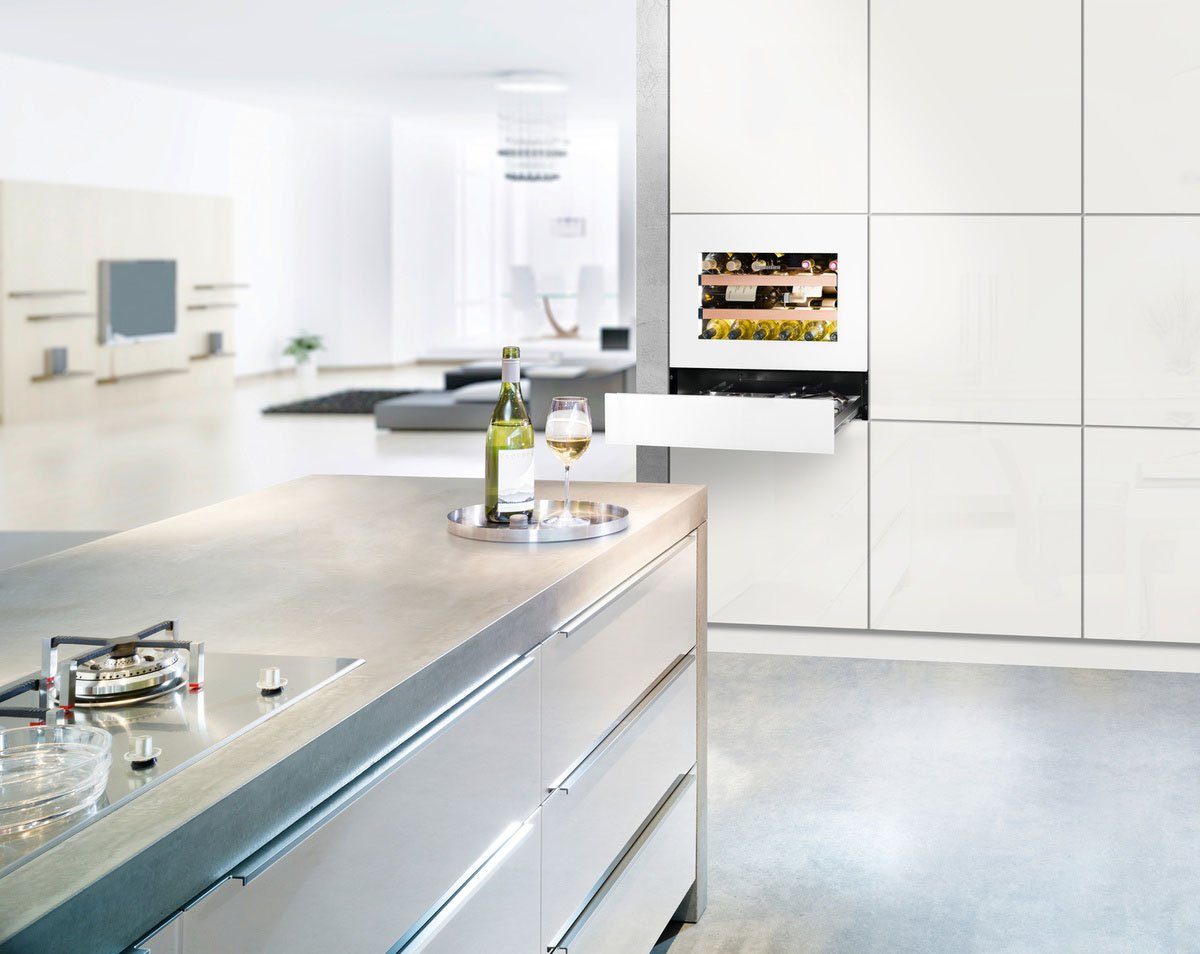Liebherr Einbauweinkühlschrank WKEgw 582 GrandCru, für 18 Standardflaschen á 0,75l,FreshAir-Aktivkohlefilter, Kindersicherung