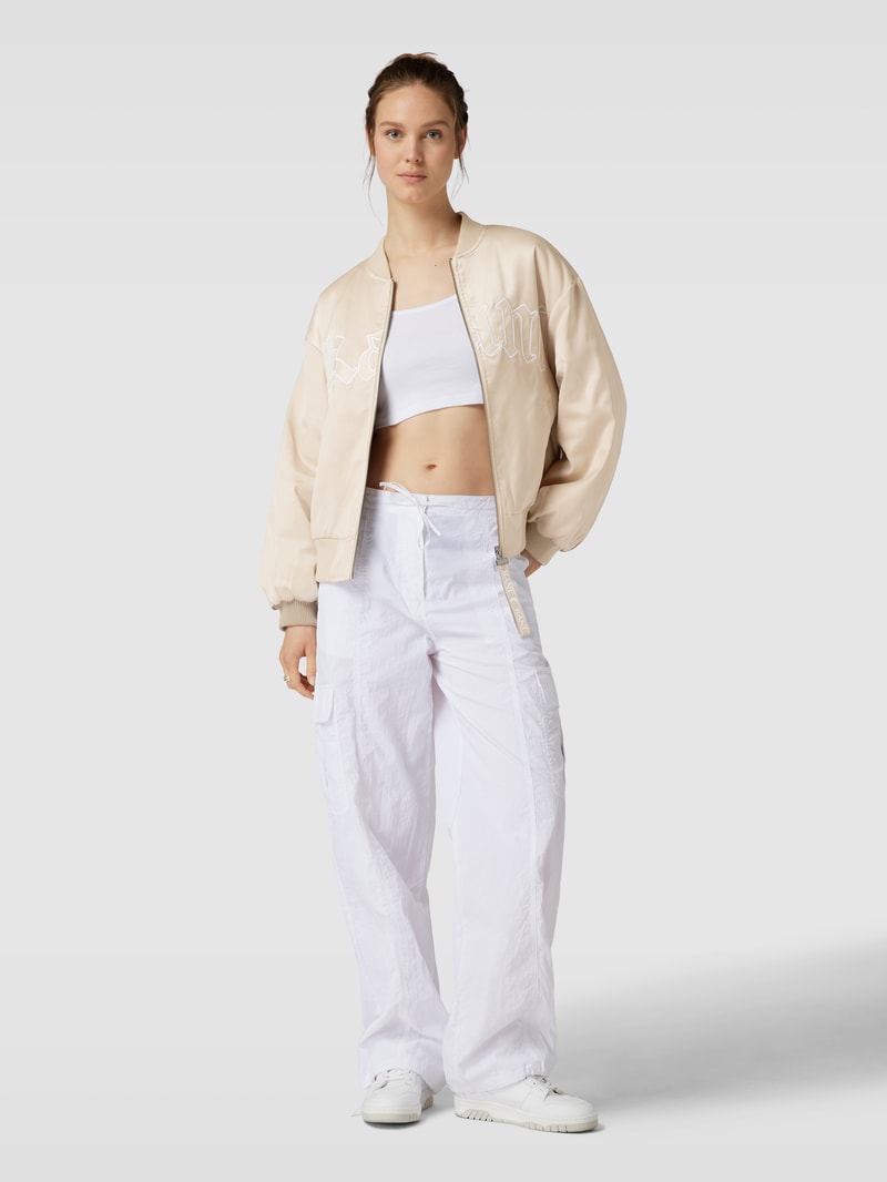 Jacke mit Label-Detail Modell 'Signature' in sand
