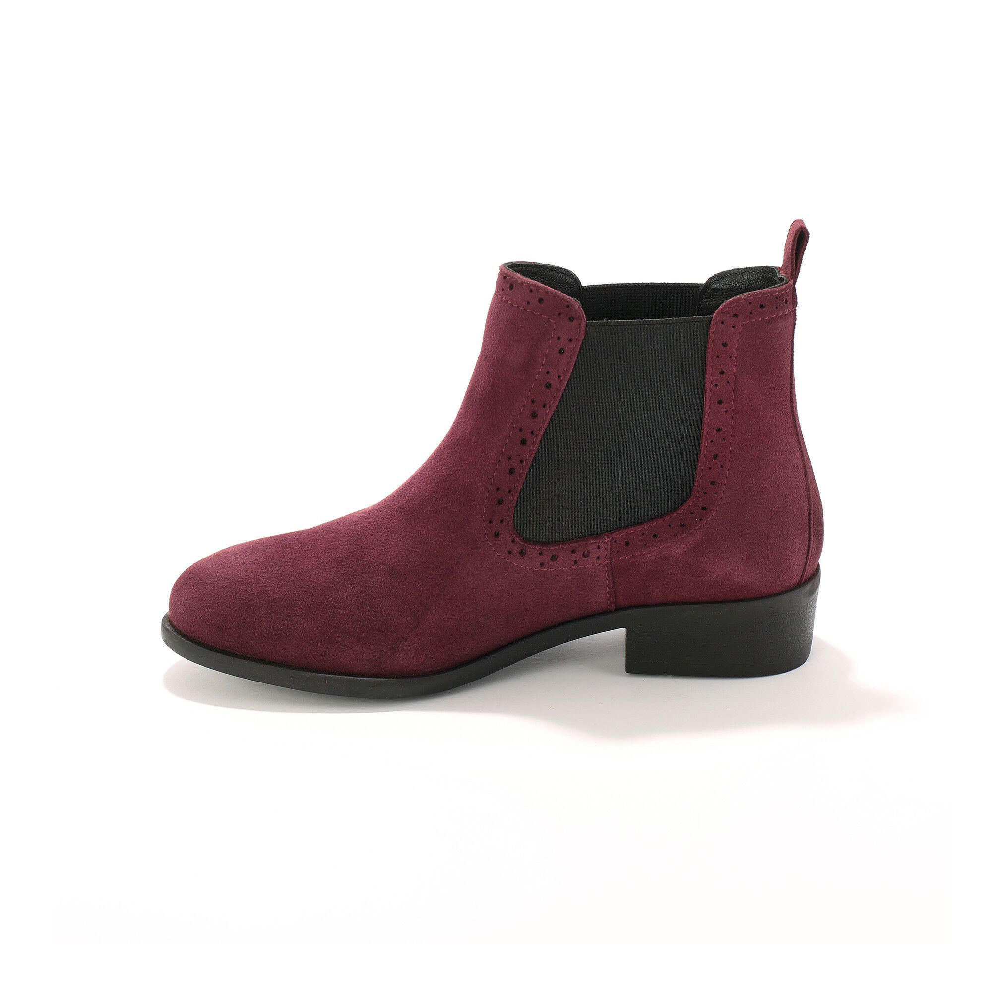 Boots élastiquées perforées Chelsea en croûte de cuir