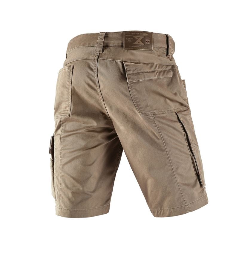 Short e.s.motion ten