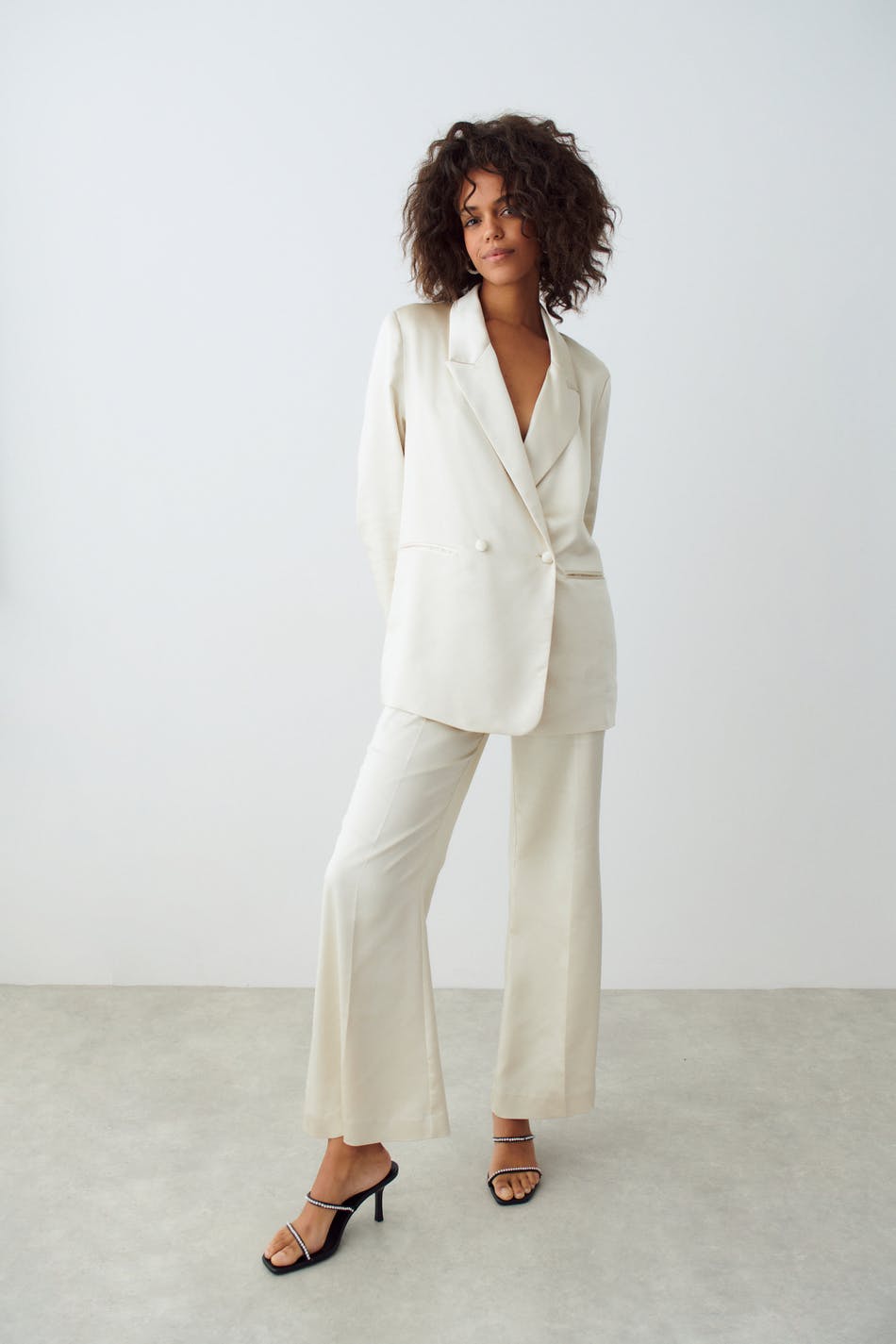 Sussi satin blazer