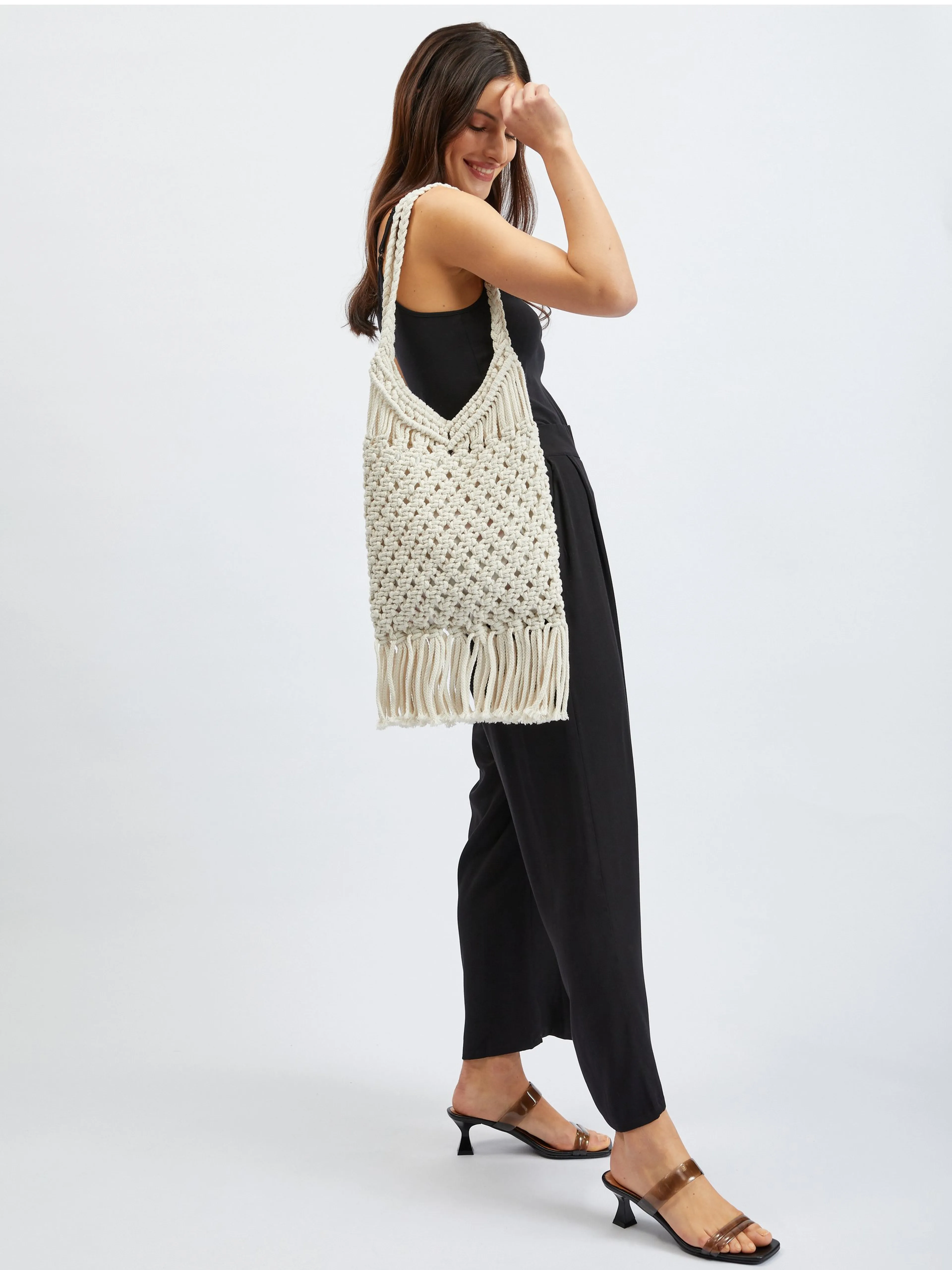 Weiße Damenstricktasche mit dekorativen Details ORSAY