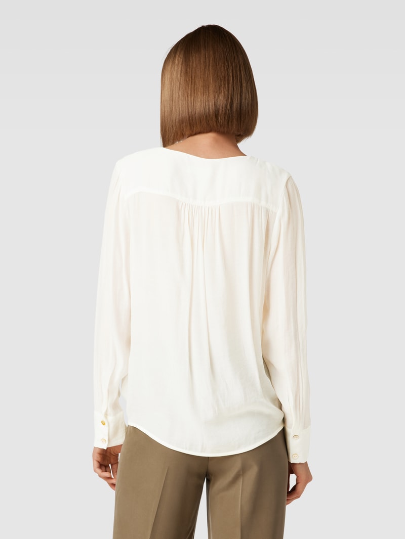 Blusenshirt aus Viskose-Mix mit V-Ausschnitt in offwhite