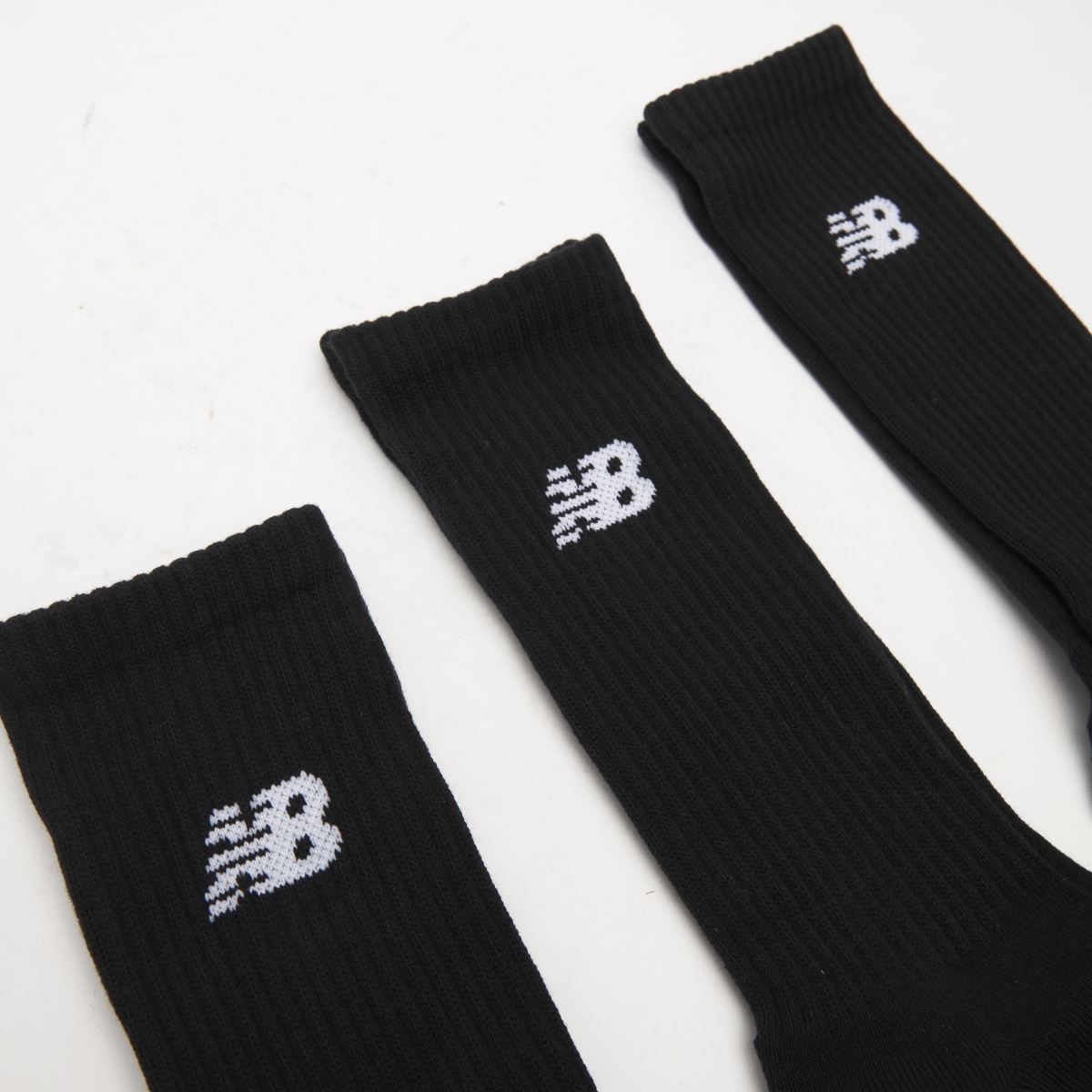 Komplet treh črnih osnovnih okroglih nogavic New Balance