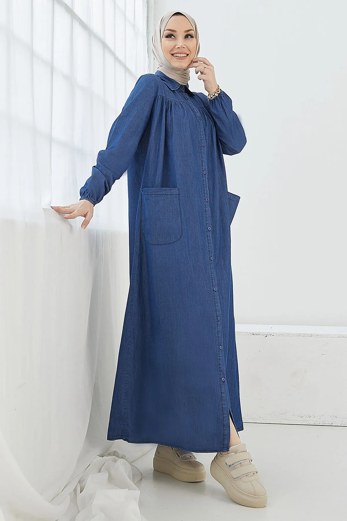 InStyle  Mayra Robe Denim-Kleid mit Tasche – Blau