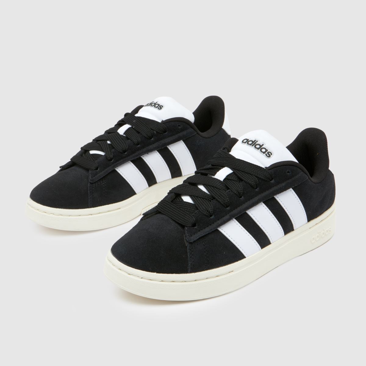 adidas Grand Court Alpha cipők fekete és fehér színben