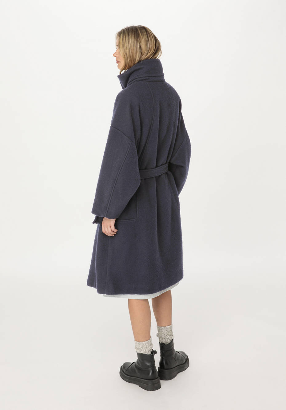 WUNDERKIND X HESSNATUR Mantel aus reiner Bio-Merinowolle