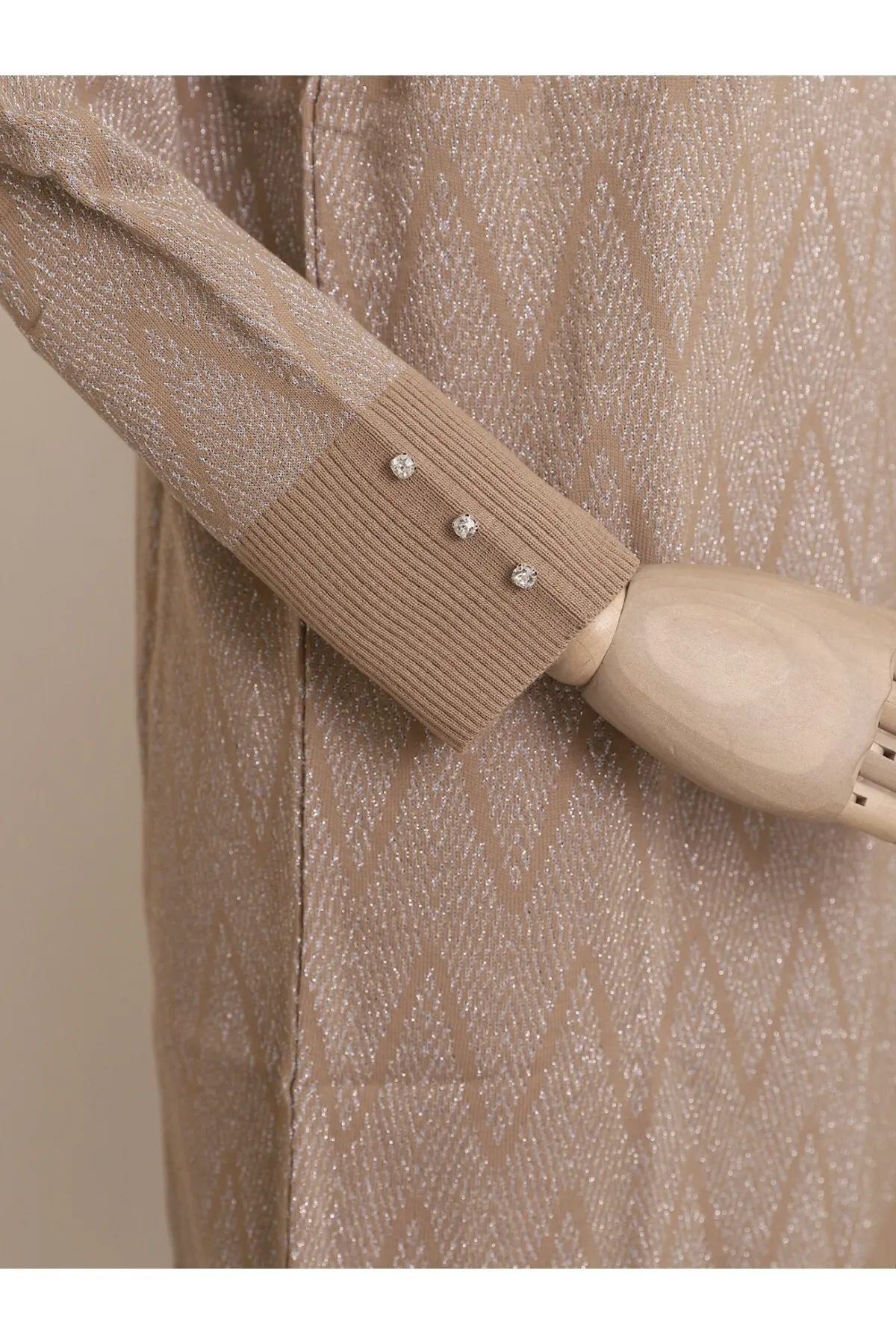 Modamorfo  Strickwaren-Set mit Zickzack-Muster und Manschettensteinen