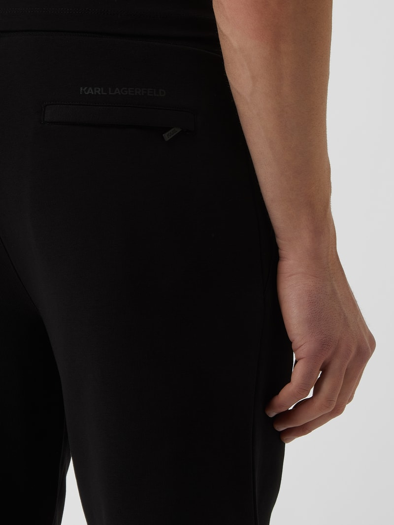 Sweatshorts mit Logo in schwarz