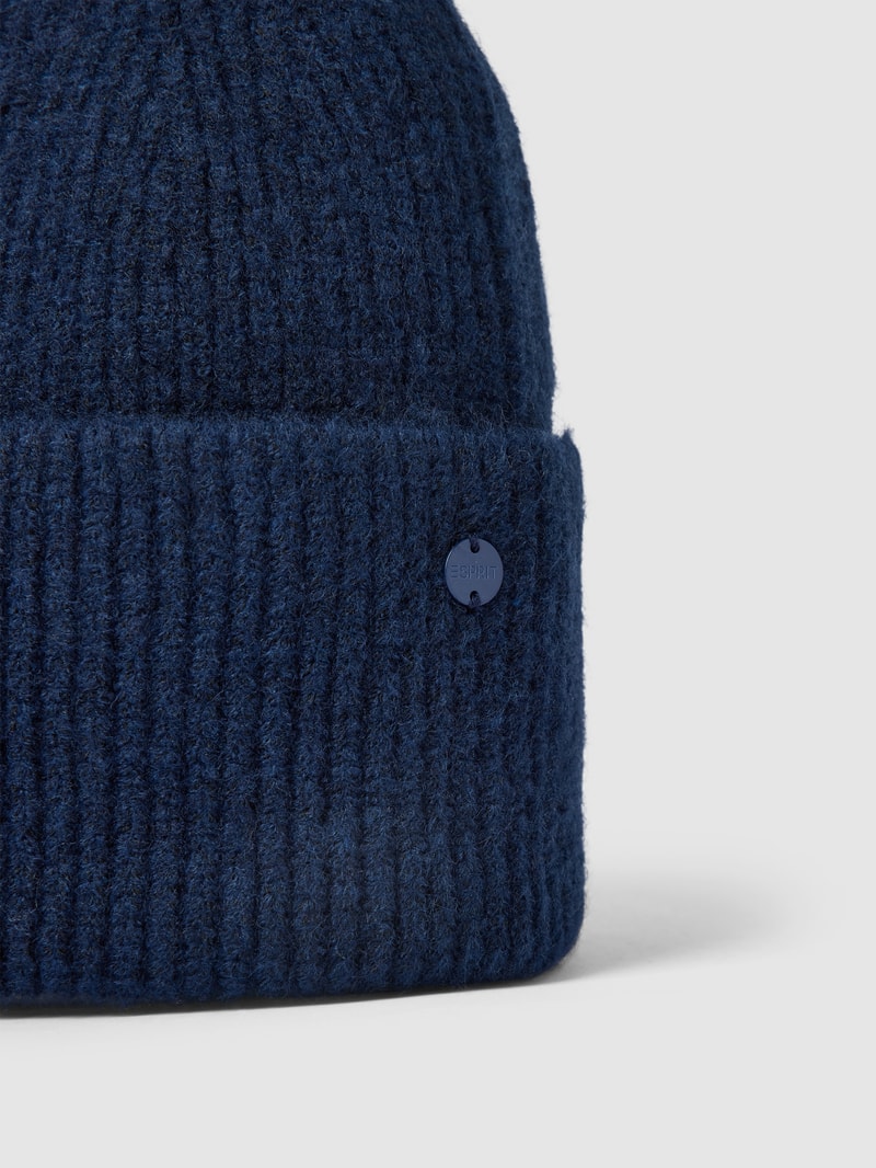 Strickmütze mit Label-Detail Modell 'SKI' in marineblau