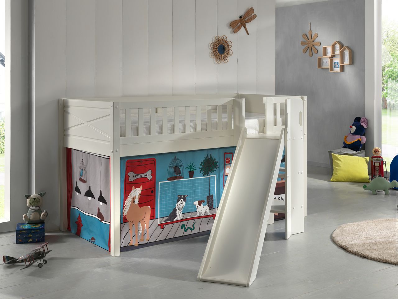 VIPACK Spielbett SCOTT, LF 90 x 200 cm, mit Rolllattenrost, Rutsche, Leiter und Textilset 