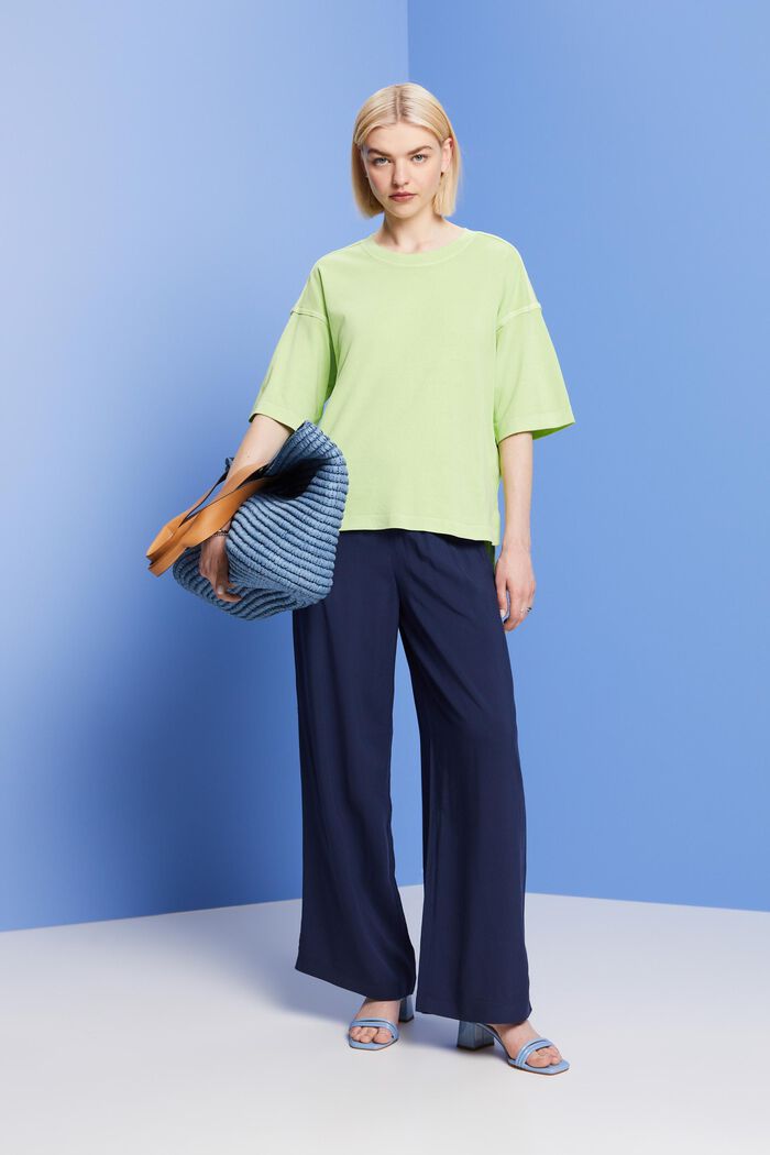 Pull-on-Hose mit weitem Bein