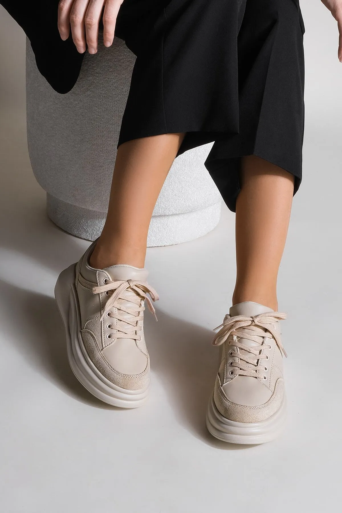 Marjin  Sneaker - Beige - Flacher Absatz