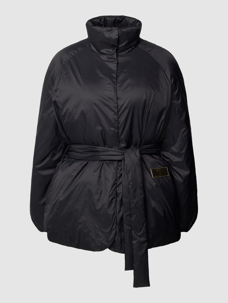Winterjacke mit Stehkragen in schwarz