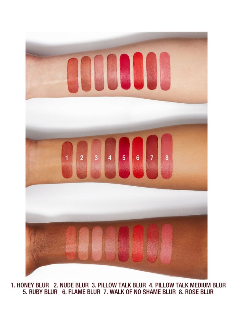 Ruj lichid mat Charlotte Tilbury Airbrush Flawless Lip Blur