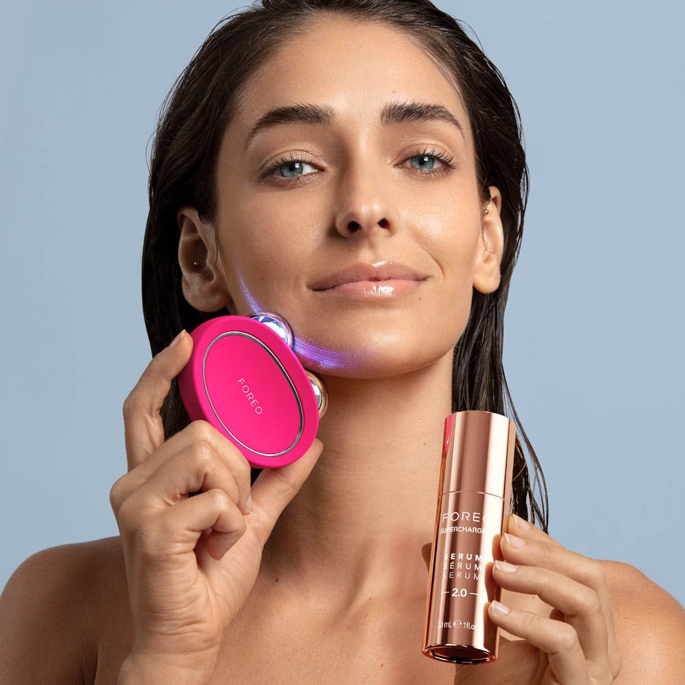Foreo BEAR 2 Gerät mit Mikrostrom