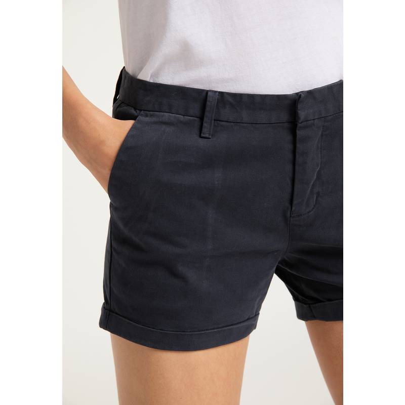 DreiMaster Shorts Damen