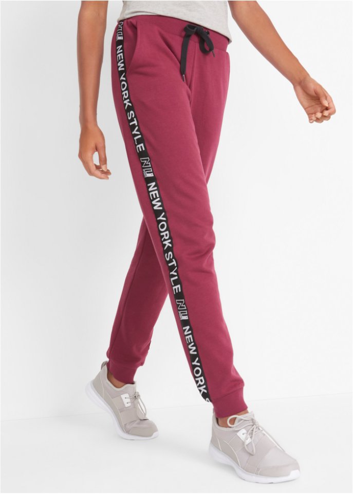 Sweathose mit Bündchen und Statement-Druck
