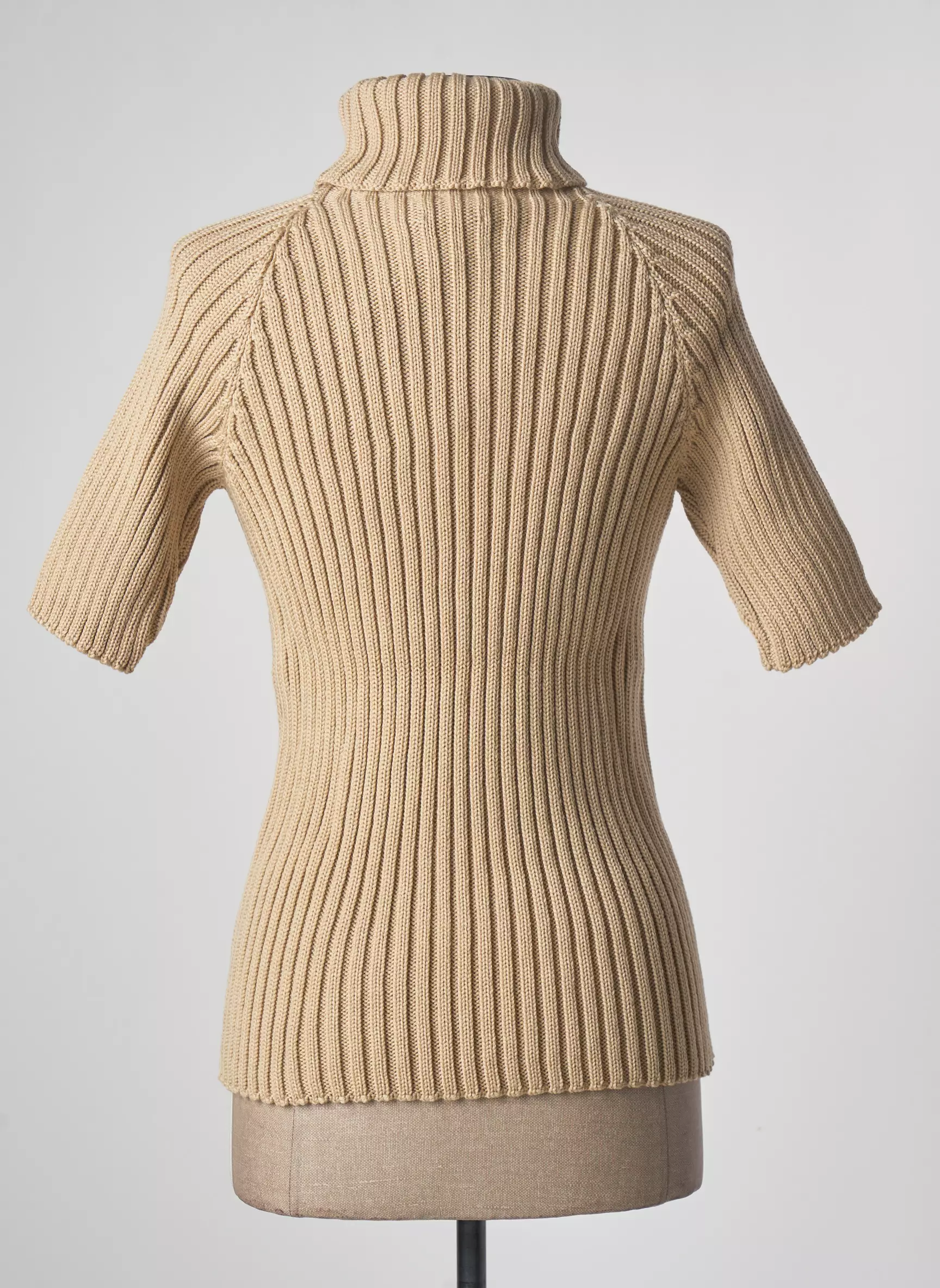Stefan Green Cols Roules Femme couleur beige