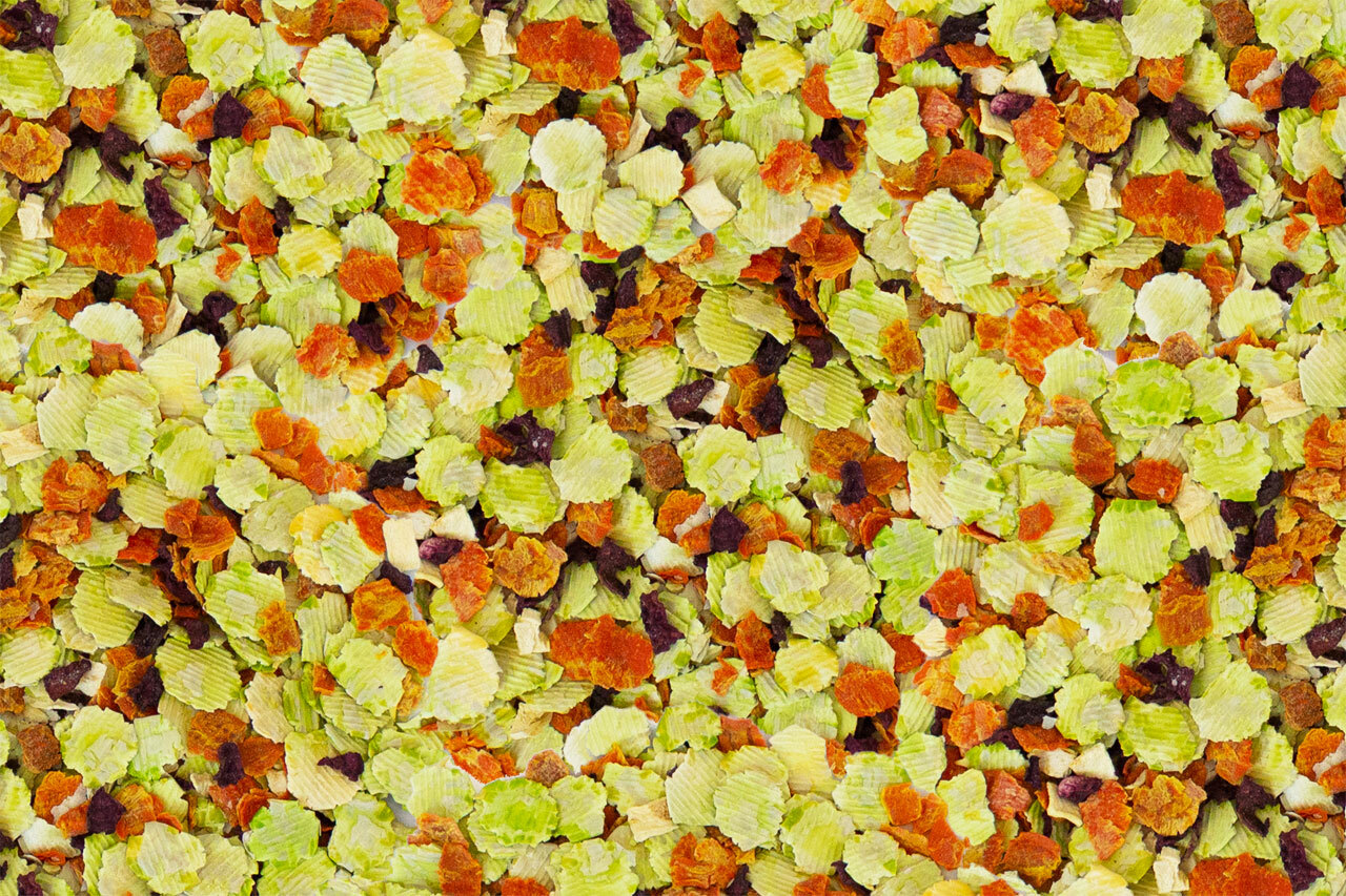 BLUE TREE Ergänzungsfutter & Aufzucht BLUE TREE Wellness Flakes 650g mit Wurzelgemüse
