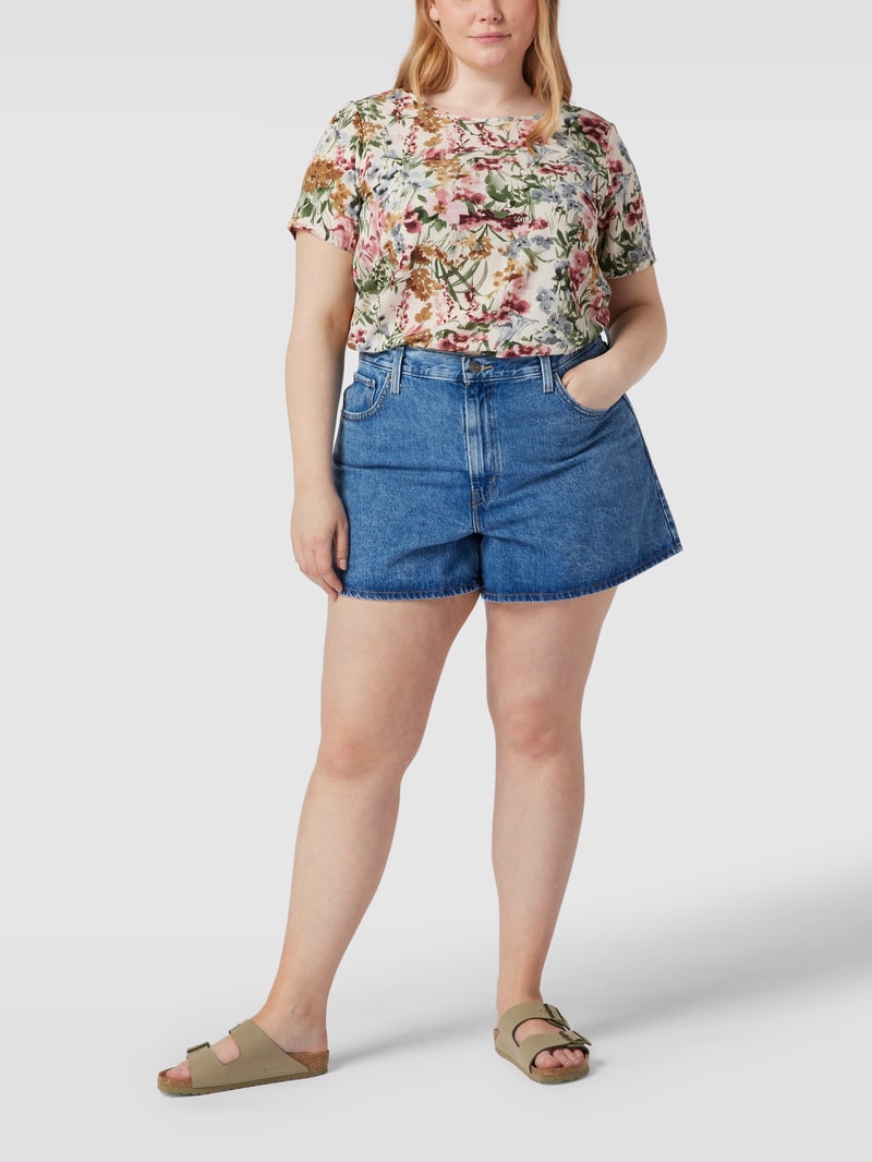 PLUS SIZE High Waist Jeansshorts mit Label-Patch in hellblau