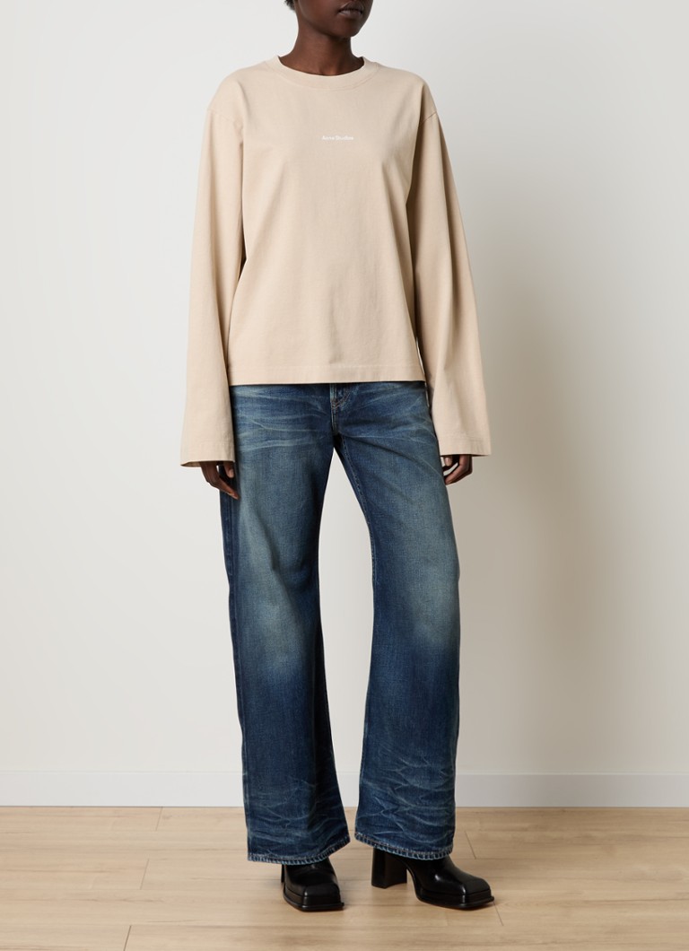 Acne Studios garās piedurknes krekls ar logotipa apdruku