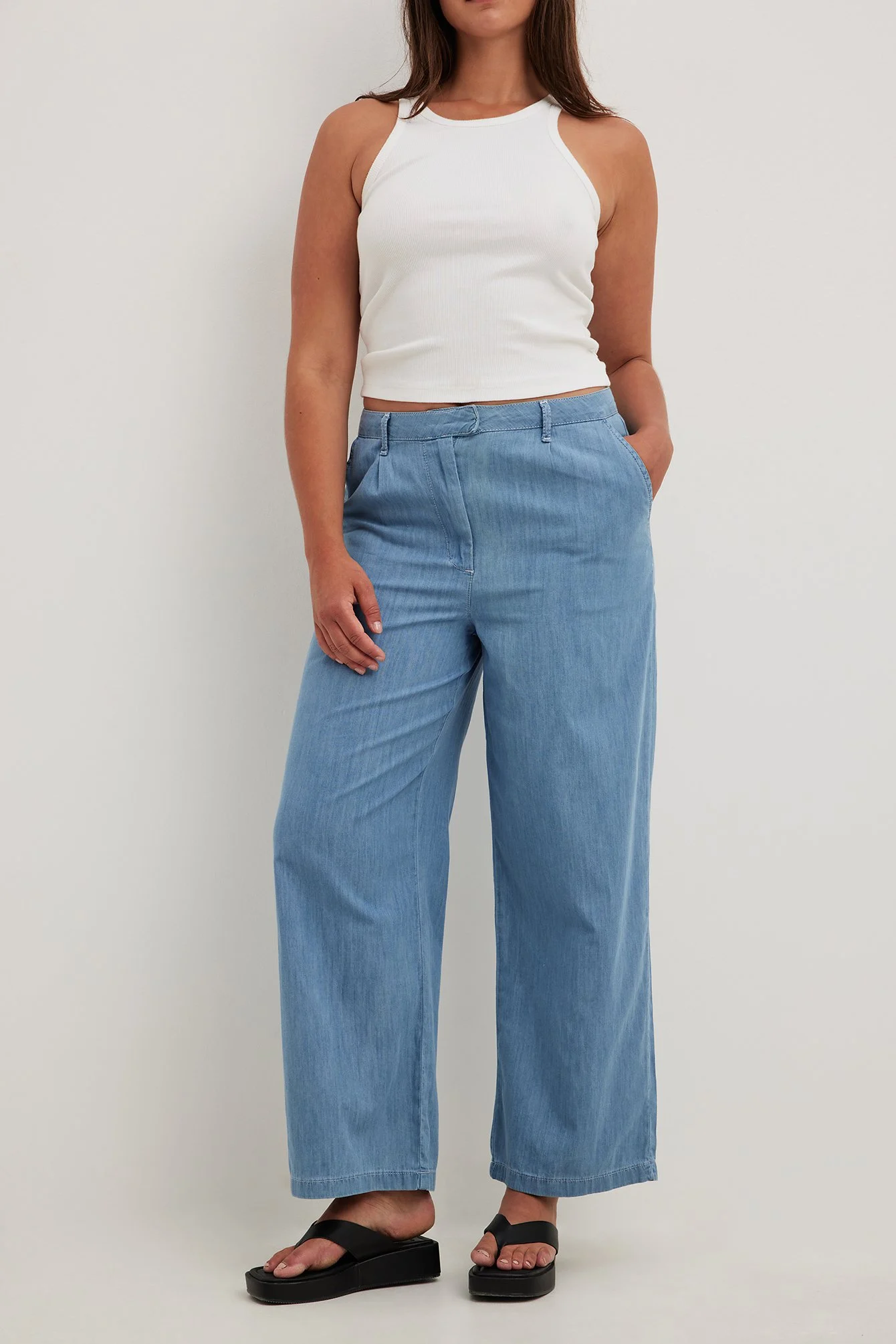 Loose Mid Waist Soft Jeans