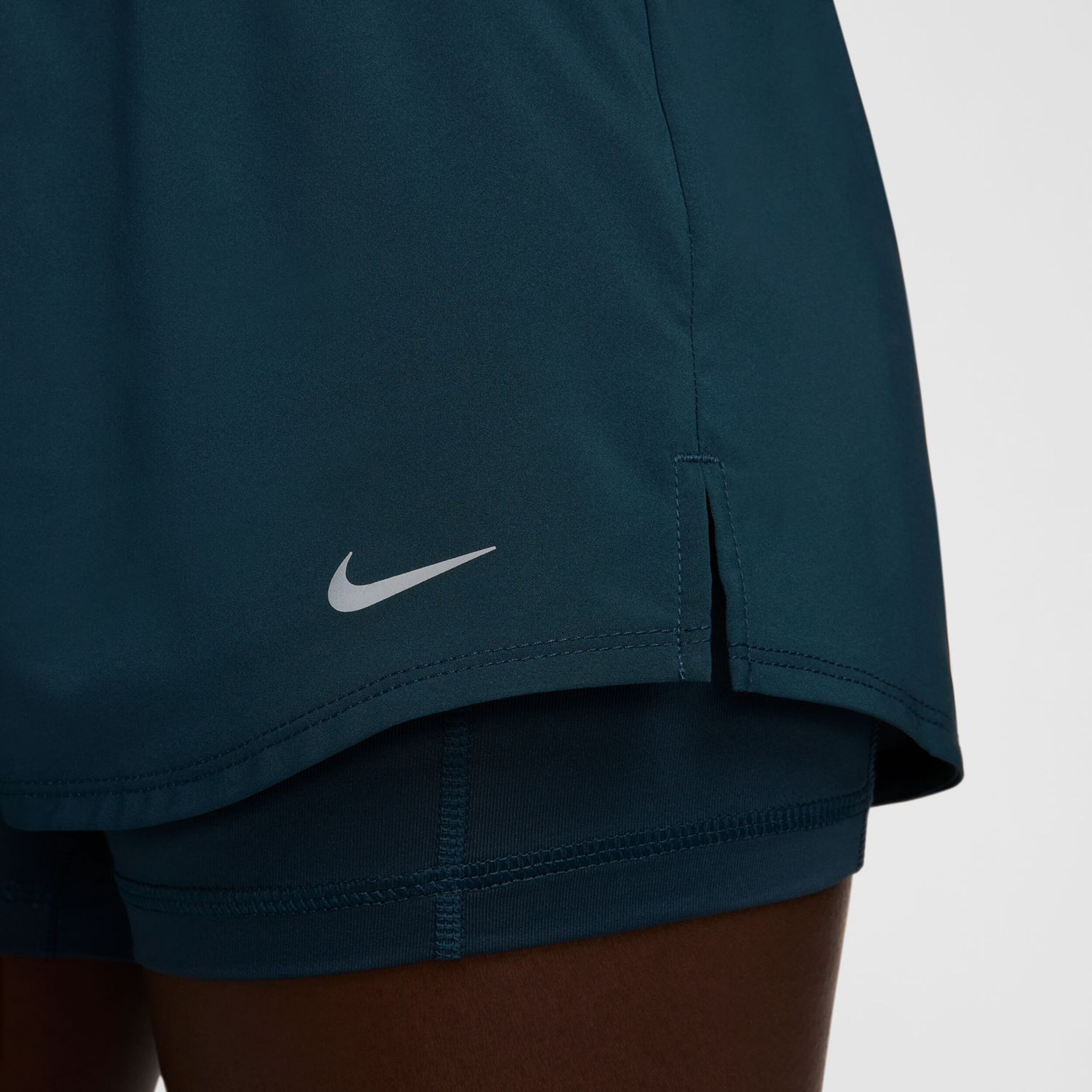 Dri-Fit One MR 3IN 2N1 Shorts Damen - Dunkelblau