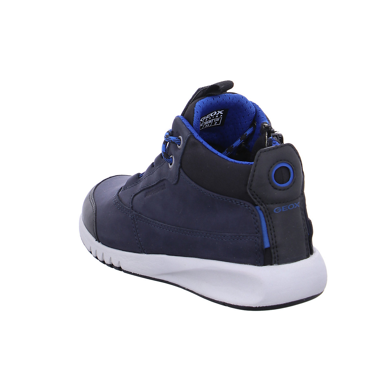 Schnürhalbschuhe