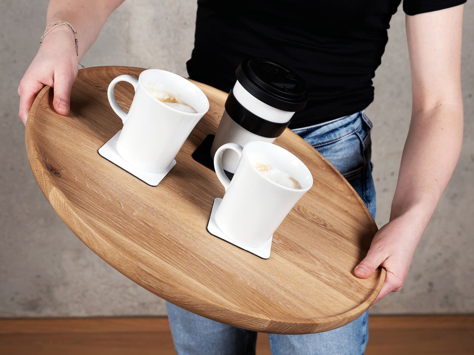 Silwy Porzellan To-Go-Cup mit schwarzes Metall-Nano-Gel-Pad