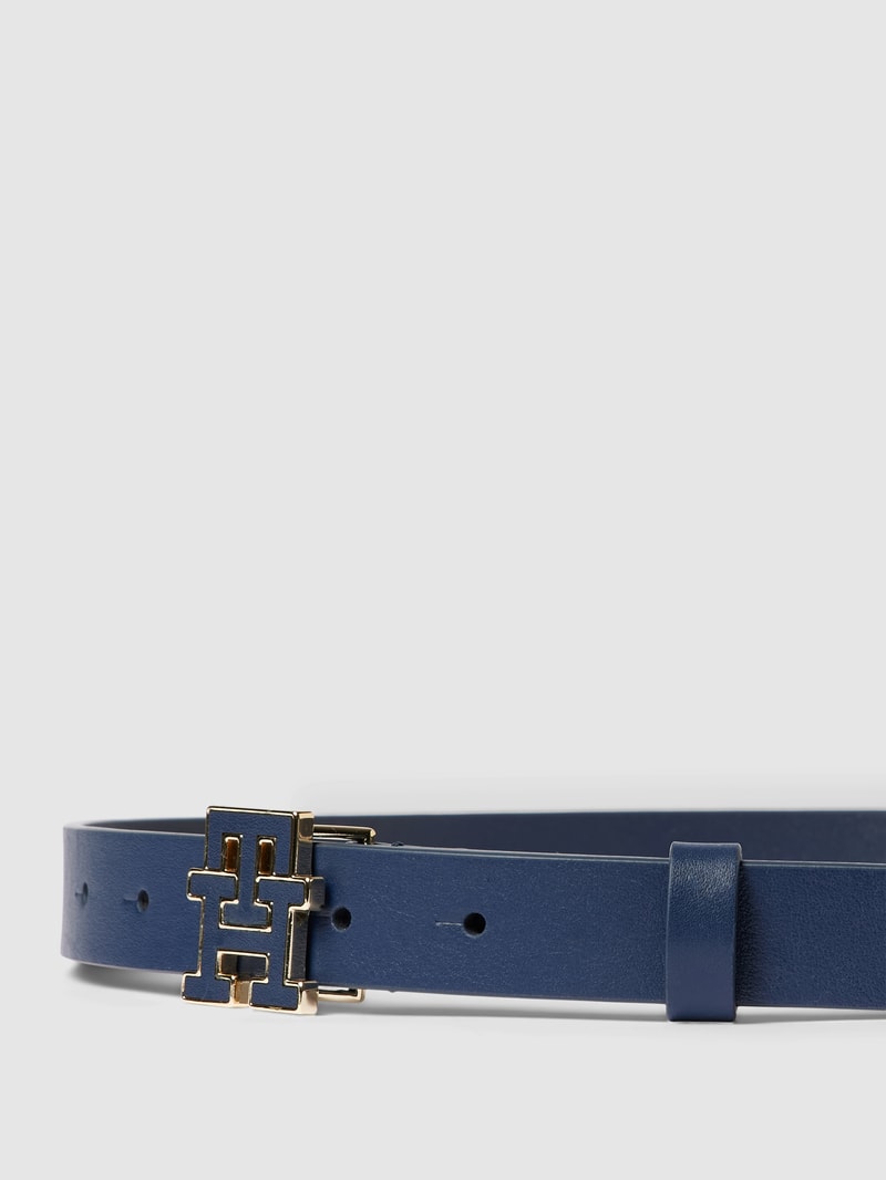 Gürtel aus Leder mit Label-Detail in marineblau