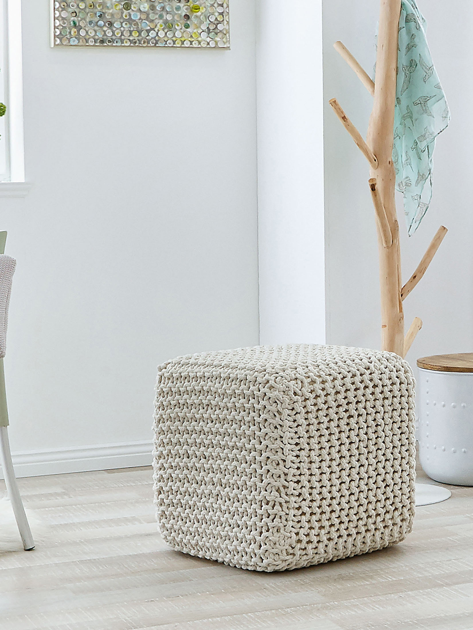 Kiruna Strick-Pouf, Creme