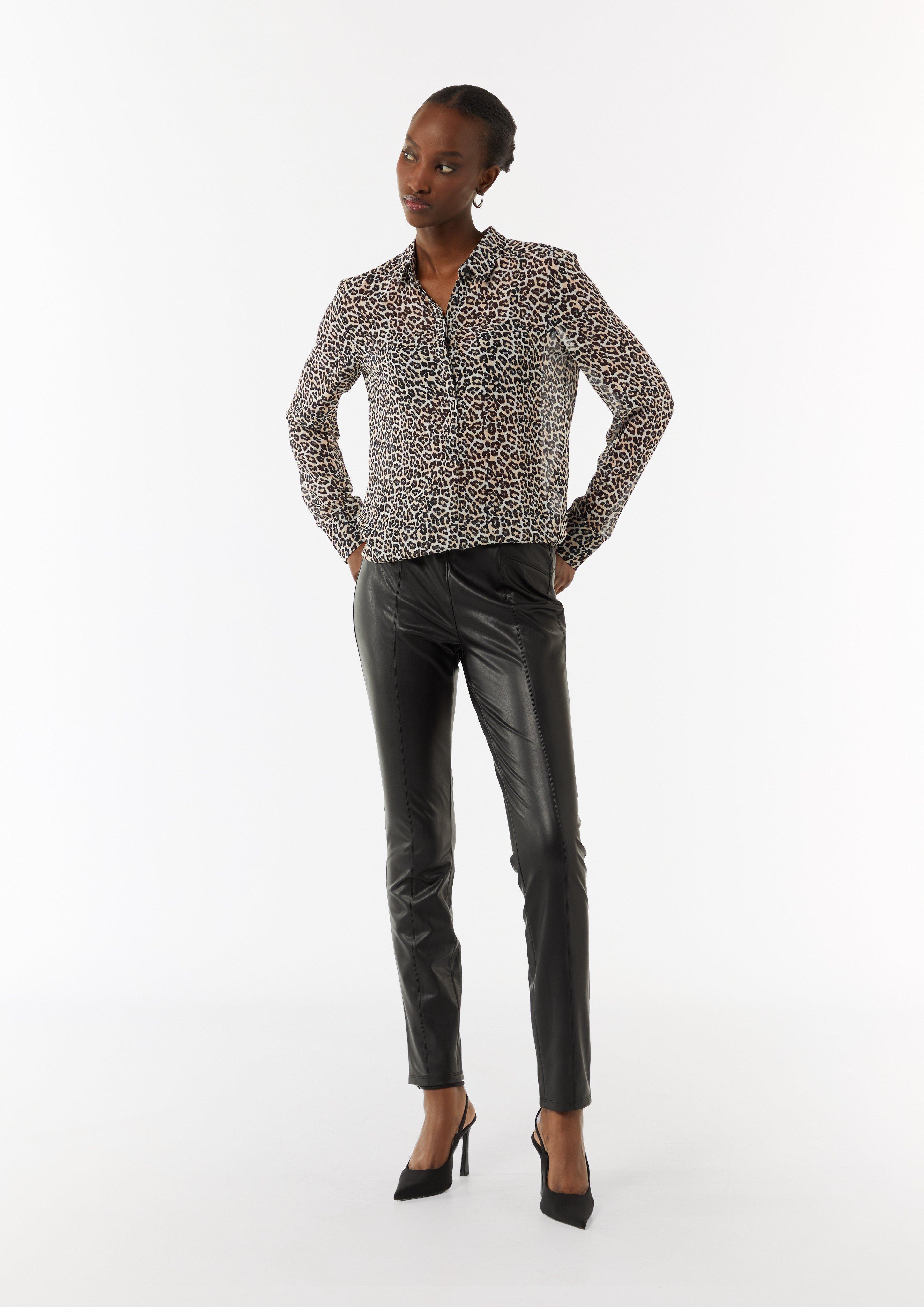 Longbluse aus Chiffon mit Leo-Print - beige