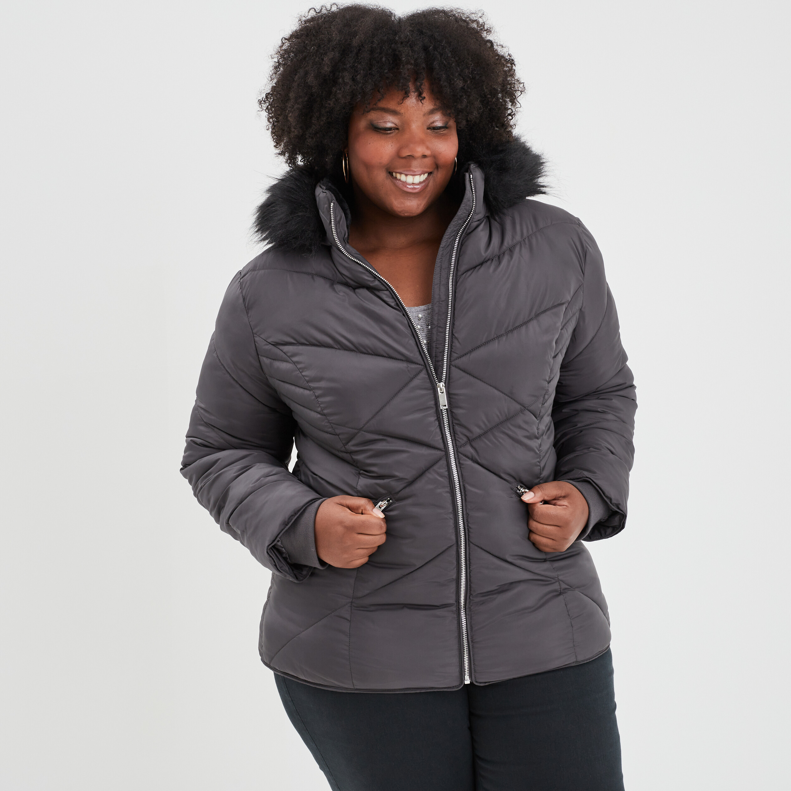 Doudoune courte à capuche fourrure gris foncé femme grande taille | La Halle