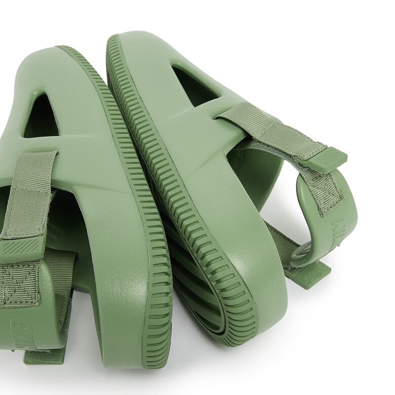 NIKE Wmns Calm Mule 