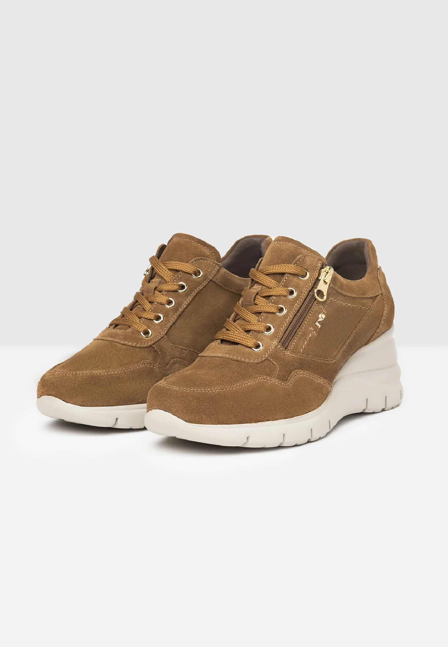 Zapatos deportivos con cordones NeroGiardini