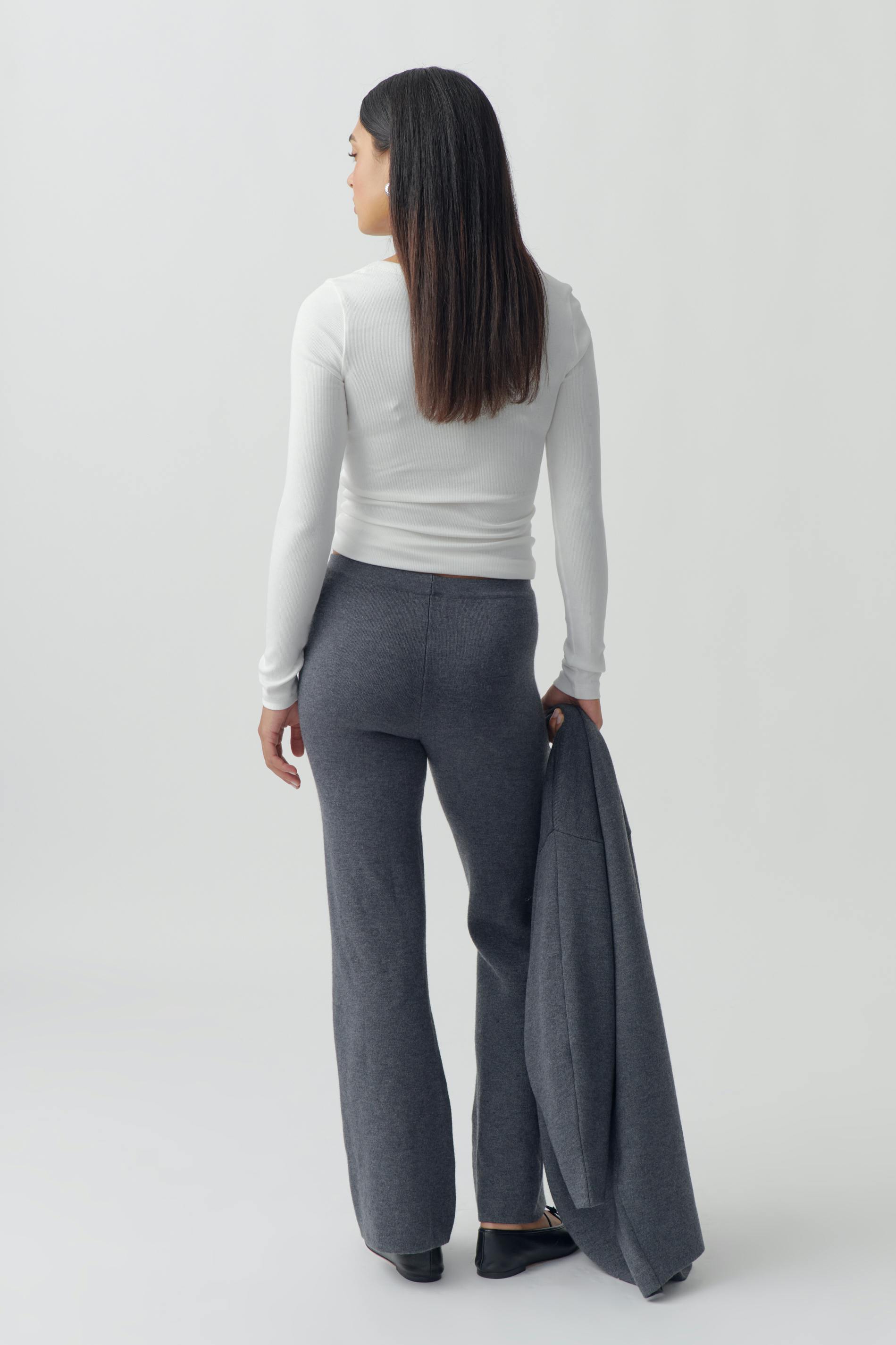 Knitted trousers