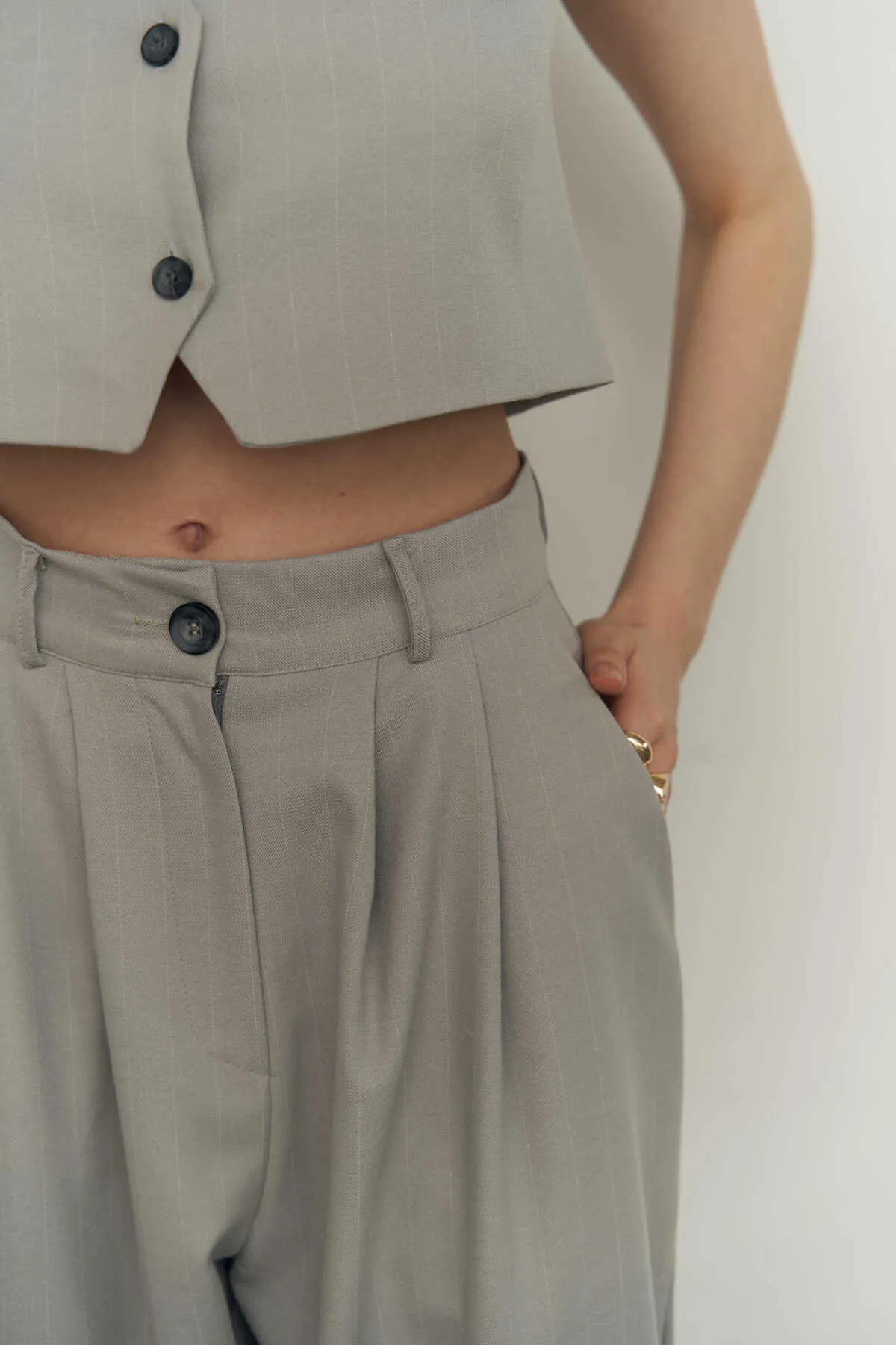 MCLLCTN  Graues Dreierjacken-Set für Damen von Polly
