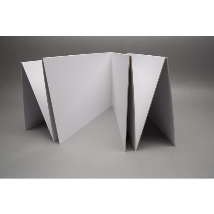 Spielbrett DinA4 8-fach, vierfach faltbar, Super-Sondergröße - 840 x 600 mm (210 x 300 mm)