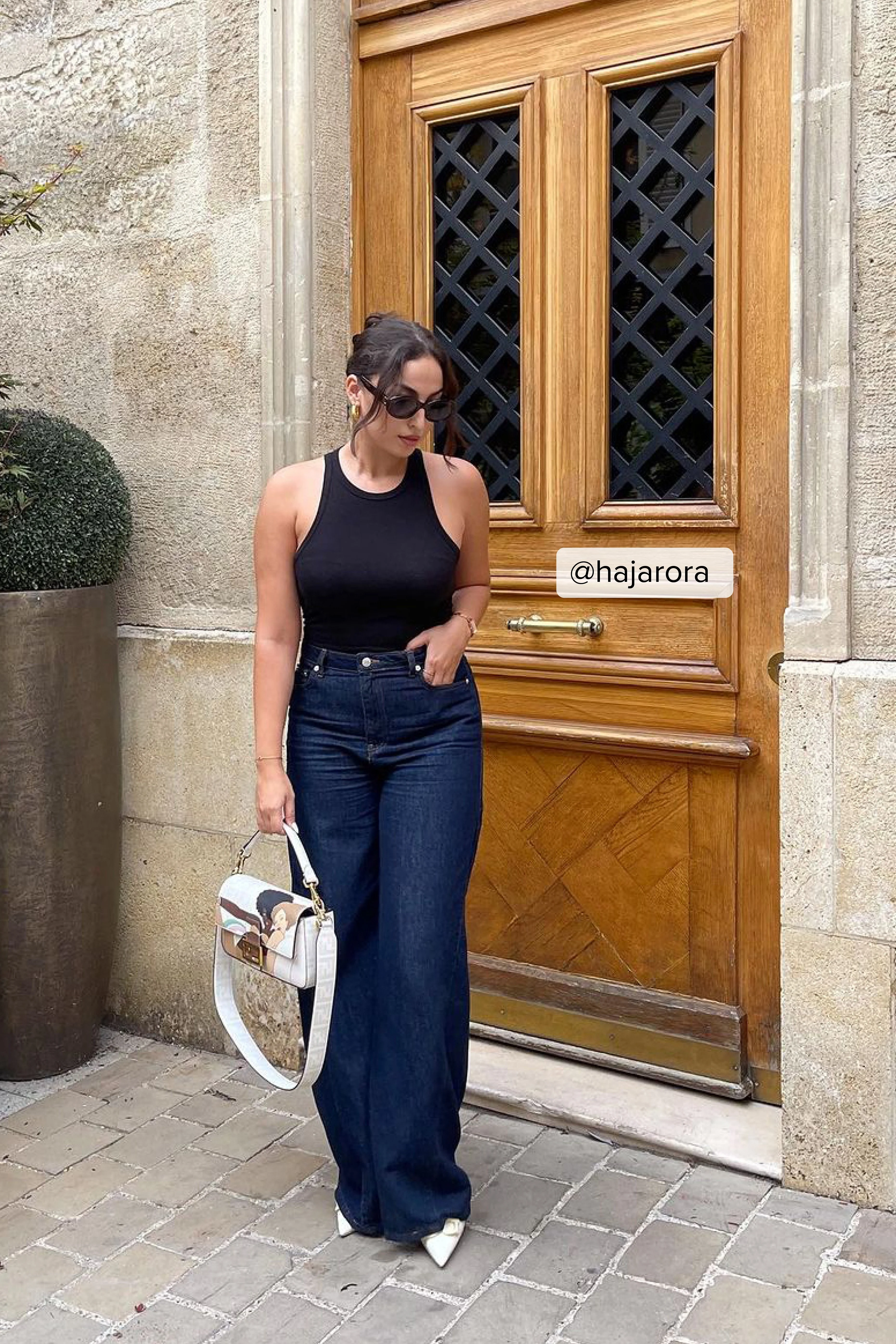 Jeans mit sehr weiten Beinen