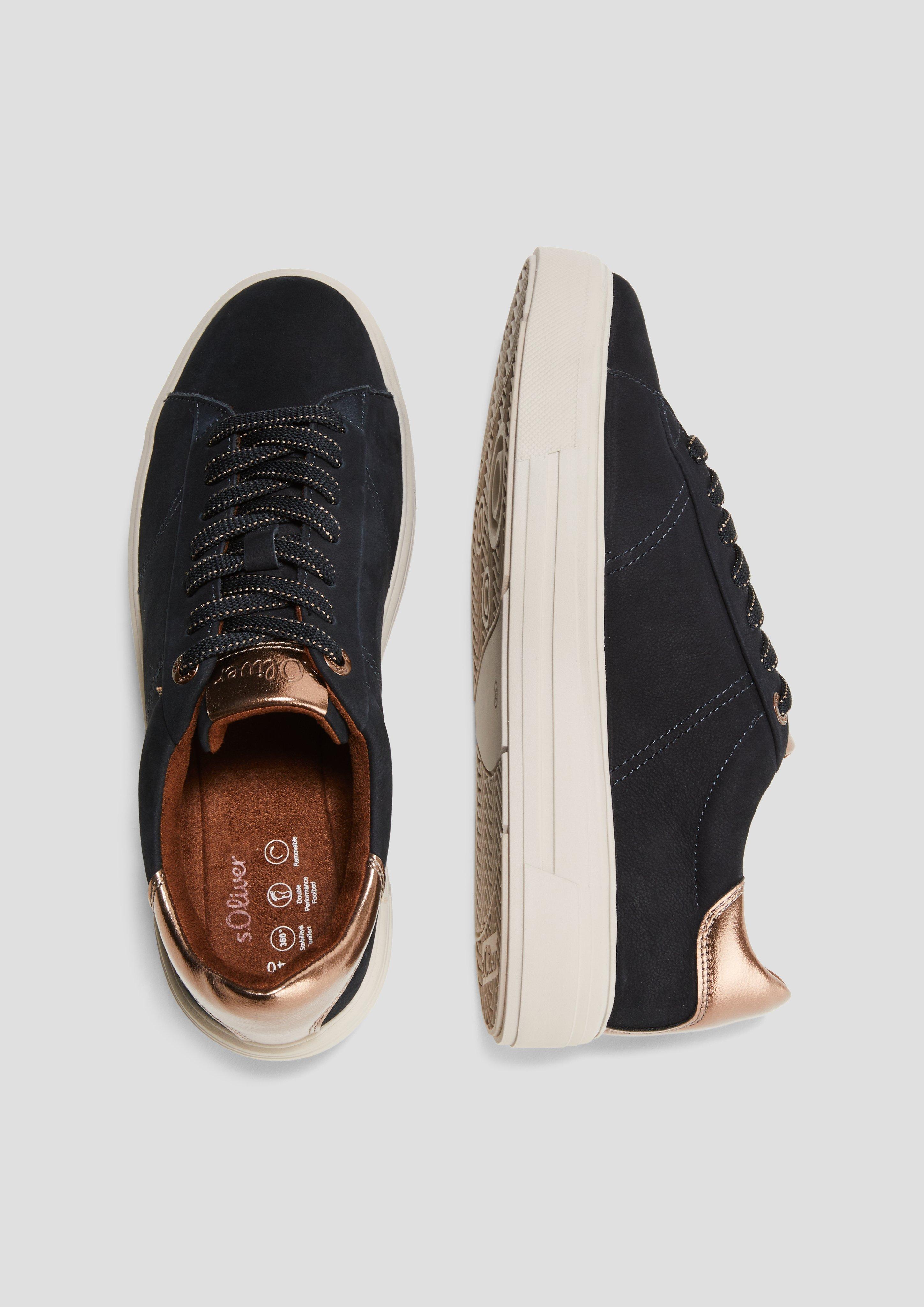 Sneaker aus Ledermix mit Metallic-Detail  6008248-805