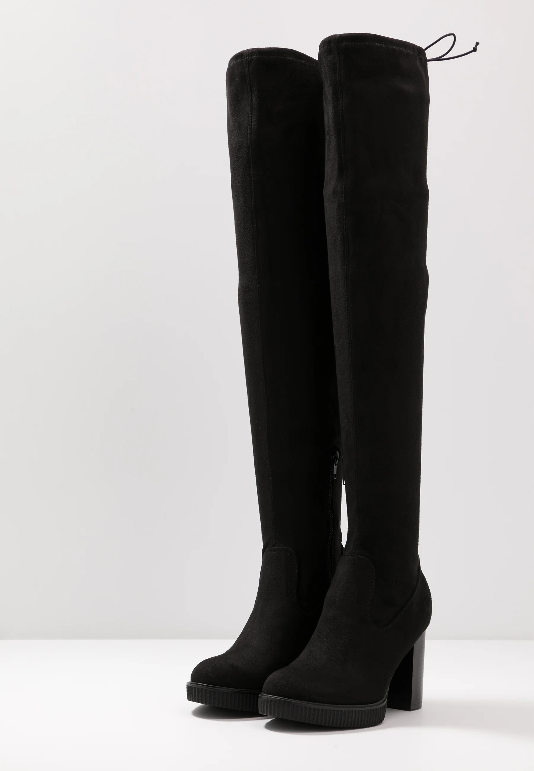Botas por encima de la rodilla de Anna Field