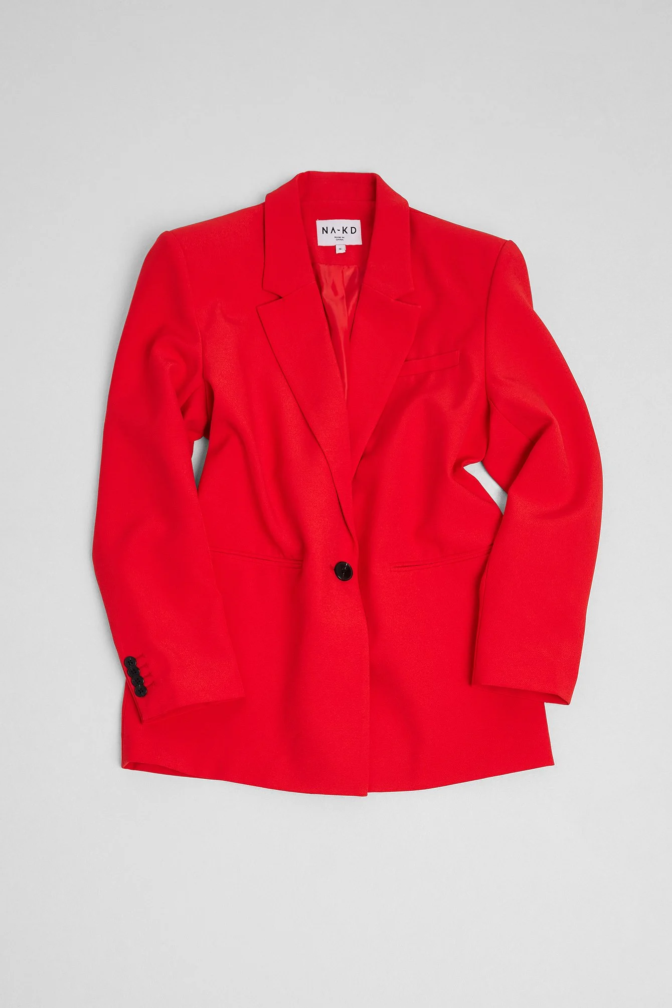Eleganter Oversize-Blazer aus recyceltem Material