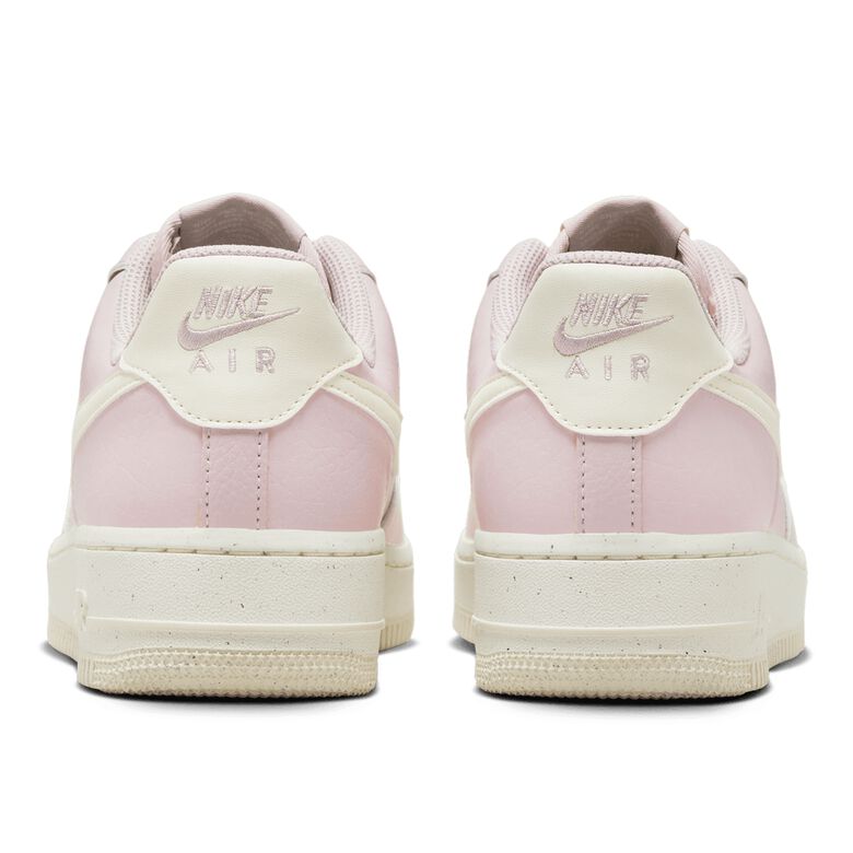 NIKE Wmns Air Force 1 Low Next Nature 