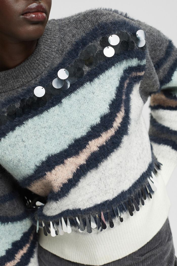 Gemusterter Strickpullover mit Pailletten