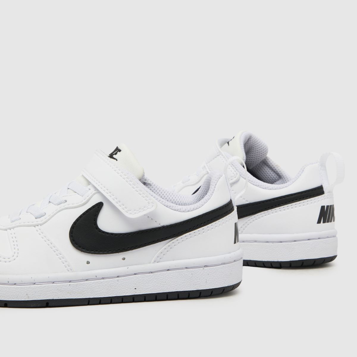 Nike vita och svarta Court Borough låga Recraft juniorsneakers