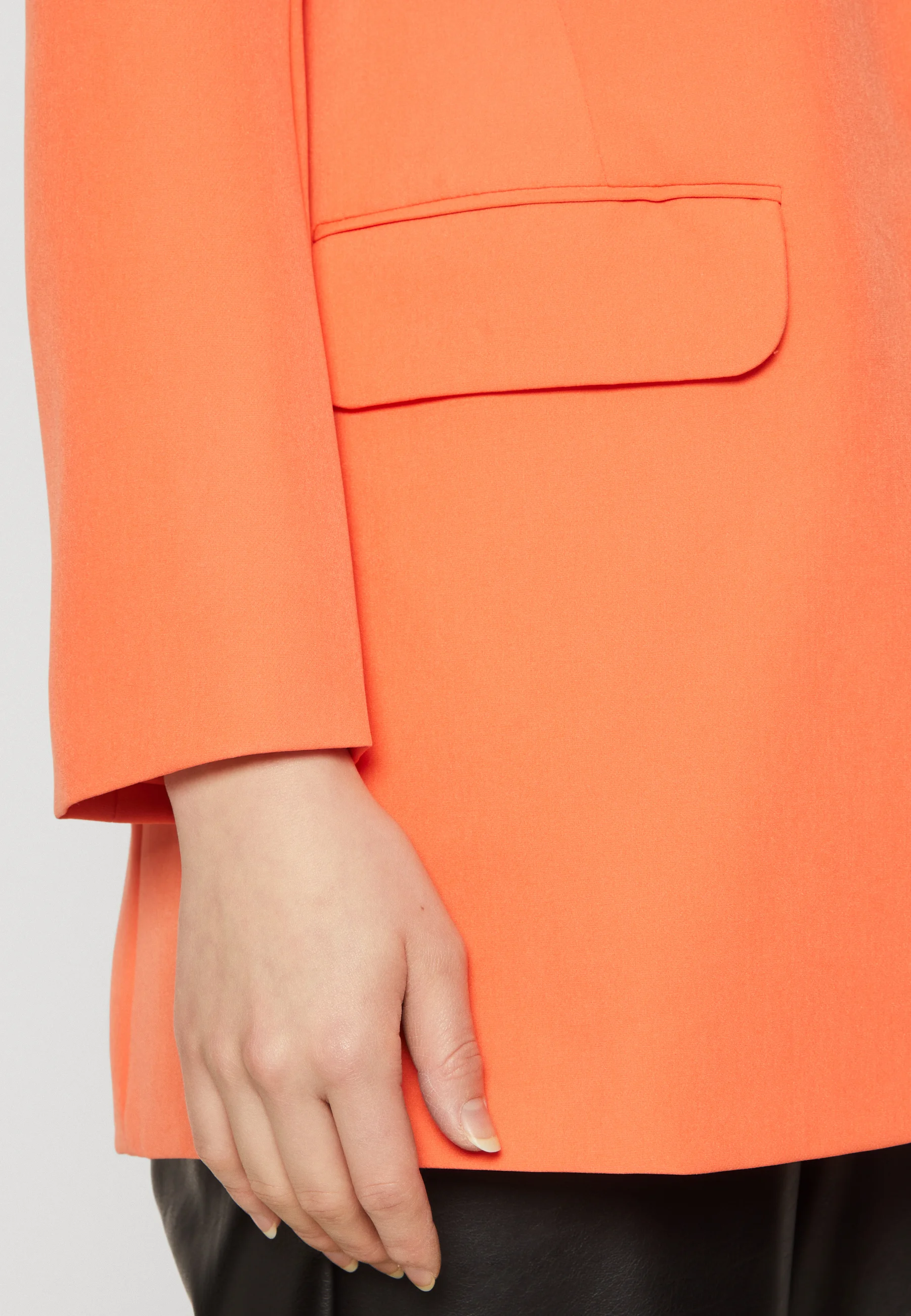 ONLY ONLLANA BERRY BLAZER - Abrigo corto
