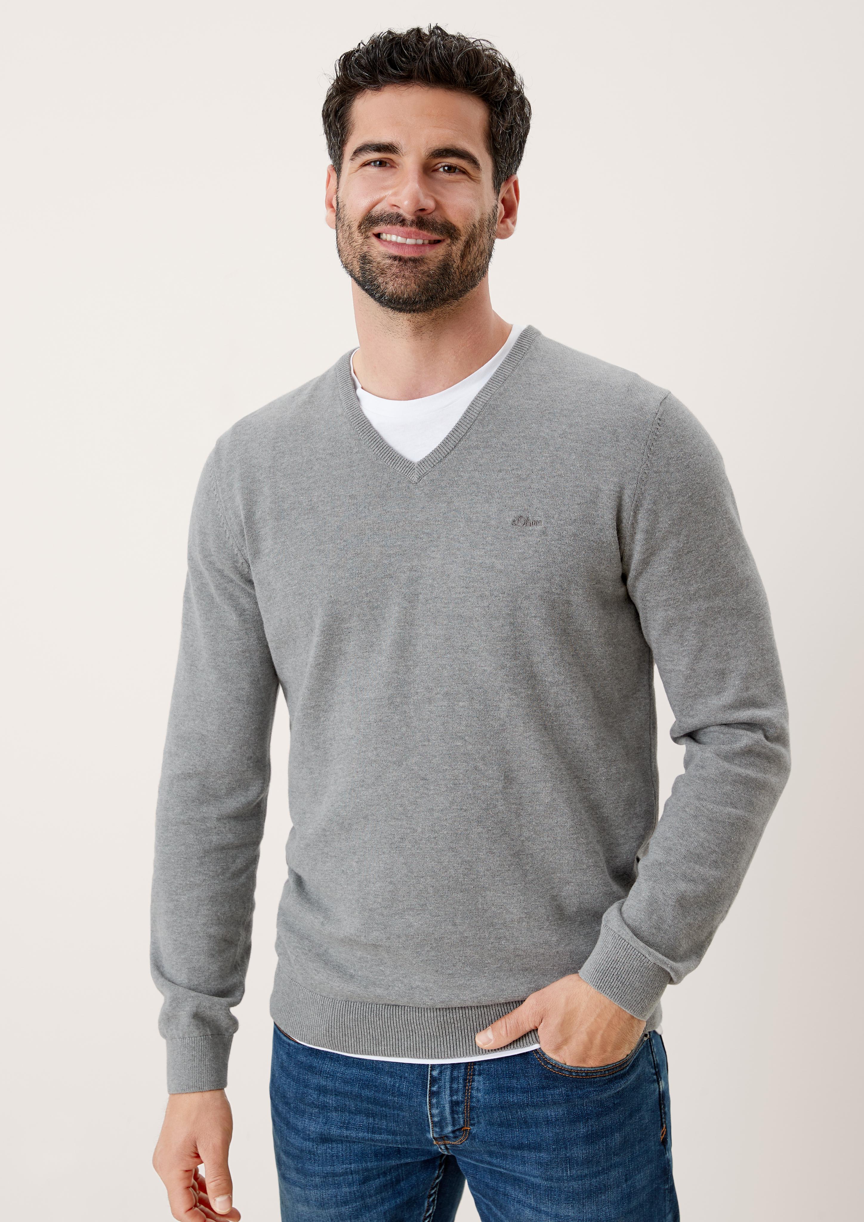 Feinstrickpulli mit V-Ausschnitt  03.899.61.7623-92W0