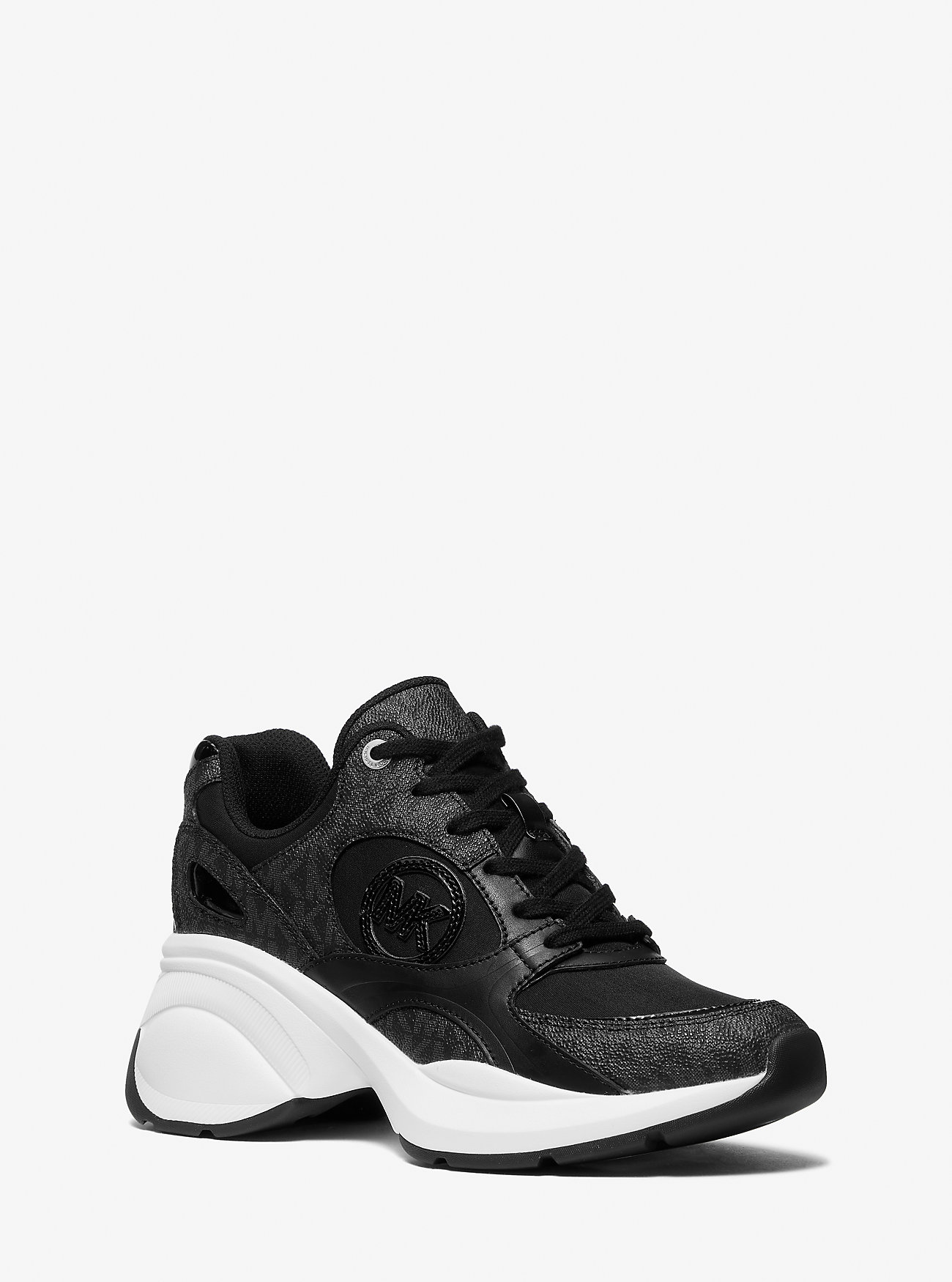 Zuma Signature Logo Trainer - BLACK