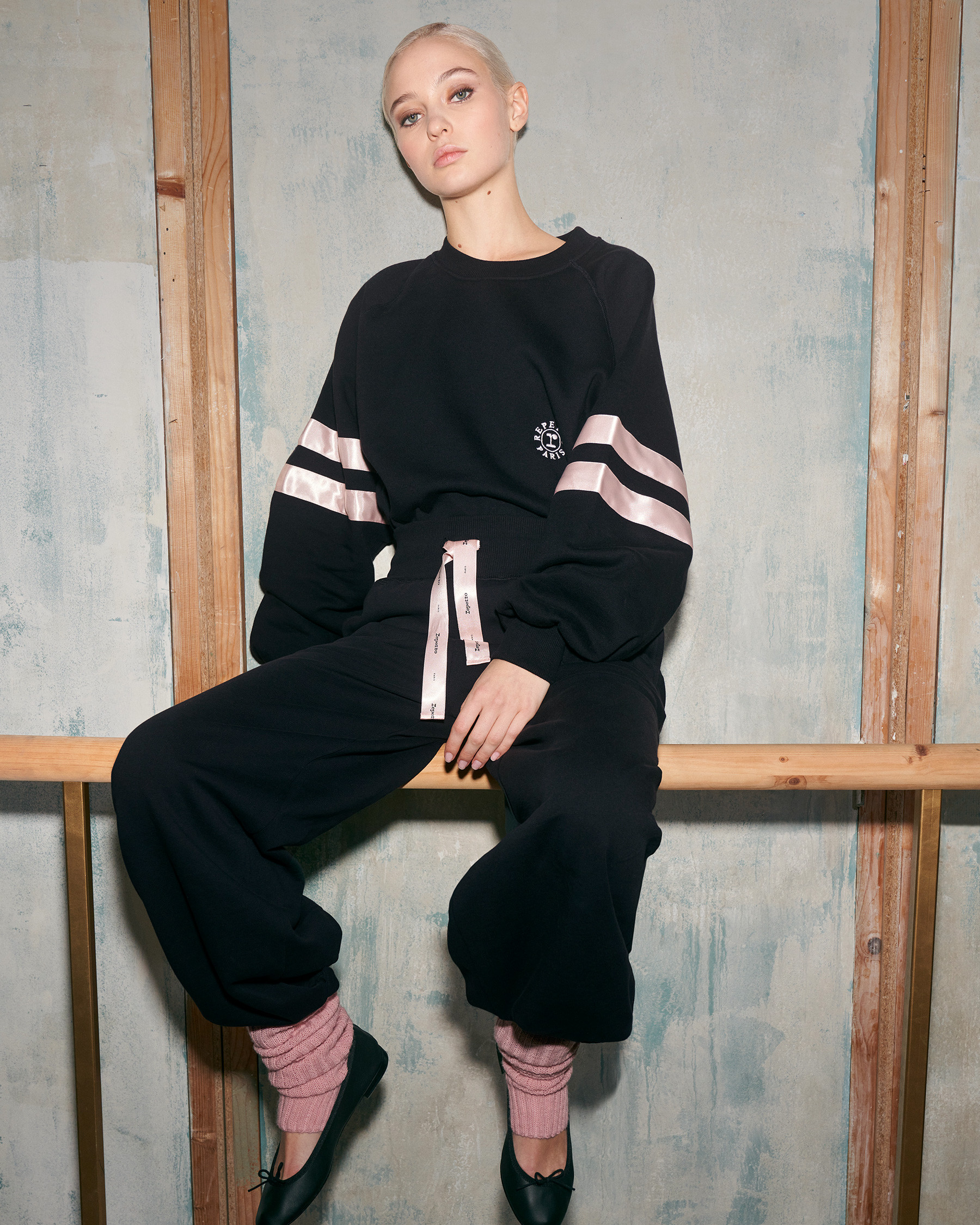 Satin sweatshirt